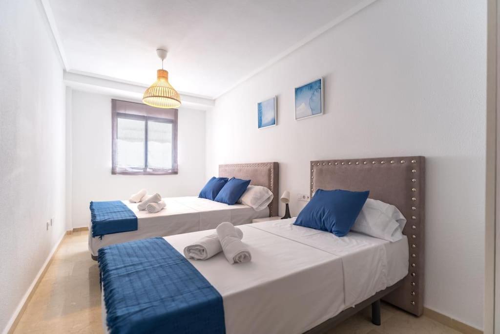 لقنت Amplio Apartamento 2 Dormitorios Cerca De La Playa المظهر الخارجي الصورة
