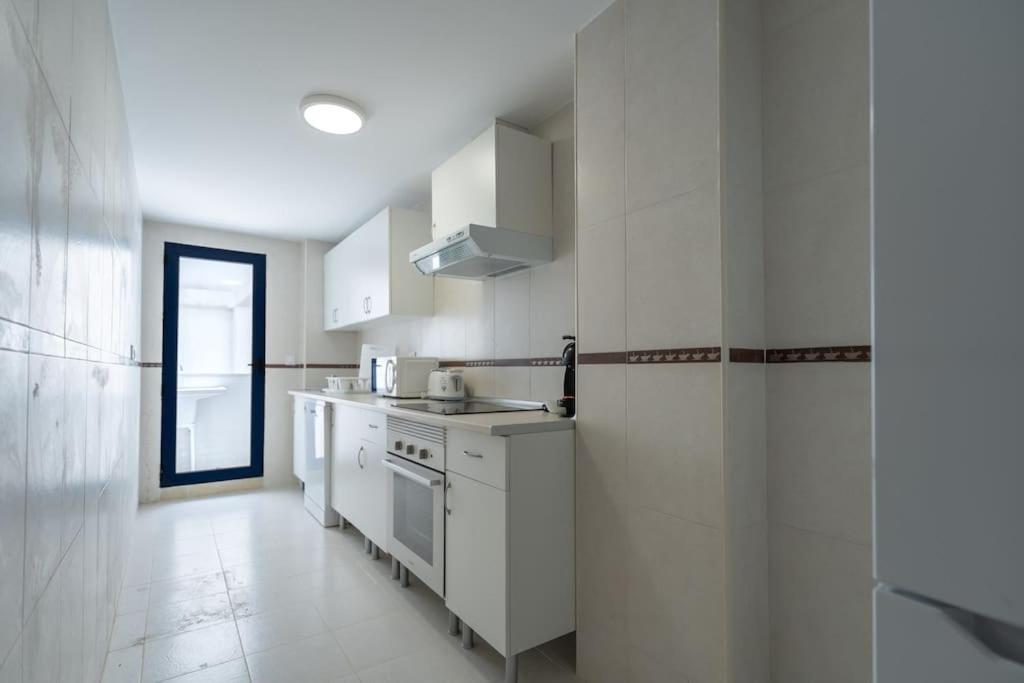 لقنت Amplio Apartamento 2 Dormitorios Cerca De La Playa المظهر الخارجي الصورة