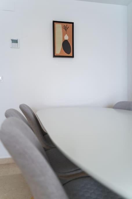 لقنت Amplio Apartamento 2 Dormitorios Cerca De La Playa المظهر الخارجي الصورة