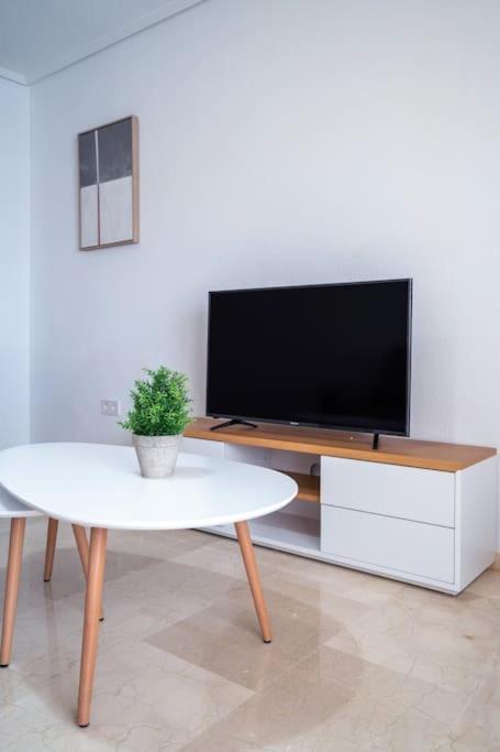 لقنت Amplio Apartamento 2 Dormitorios Cerca De La Playa المظهر الخارجي الصورة